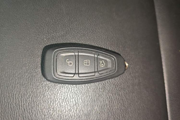 Used Ford Kuga 2017 EcoBoost 245 4x4 Prestige Edition Vehicle Key