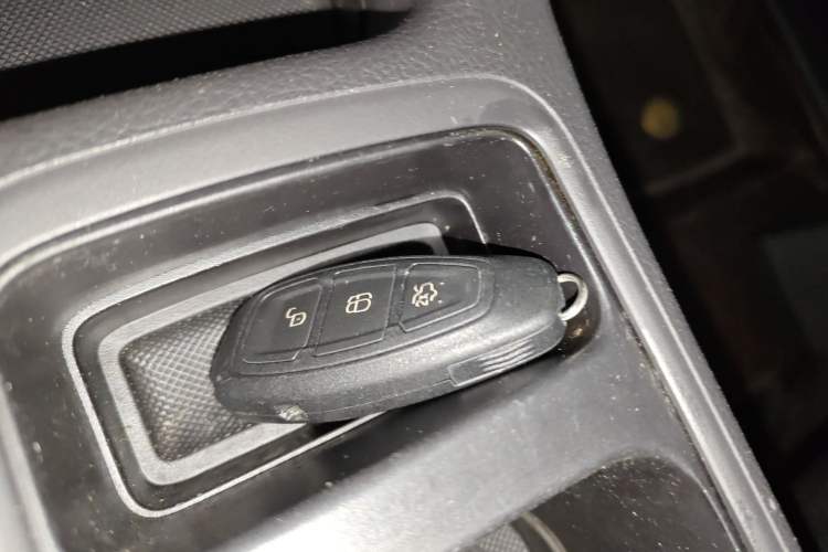 Used Ford Kuga 2017 EcoBoost 245 4x4 Prestige Edition Vehicle Key