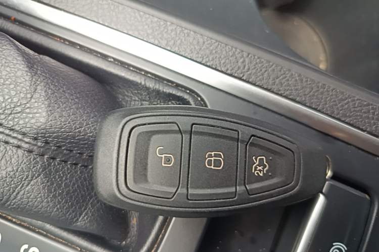Used Ford Kuga 2017 EcoBoost 245 Four-Wheel Drive Platinum Edition Vehicle Key