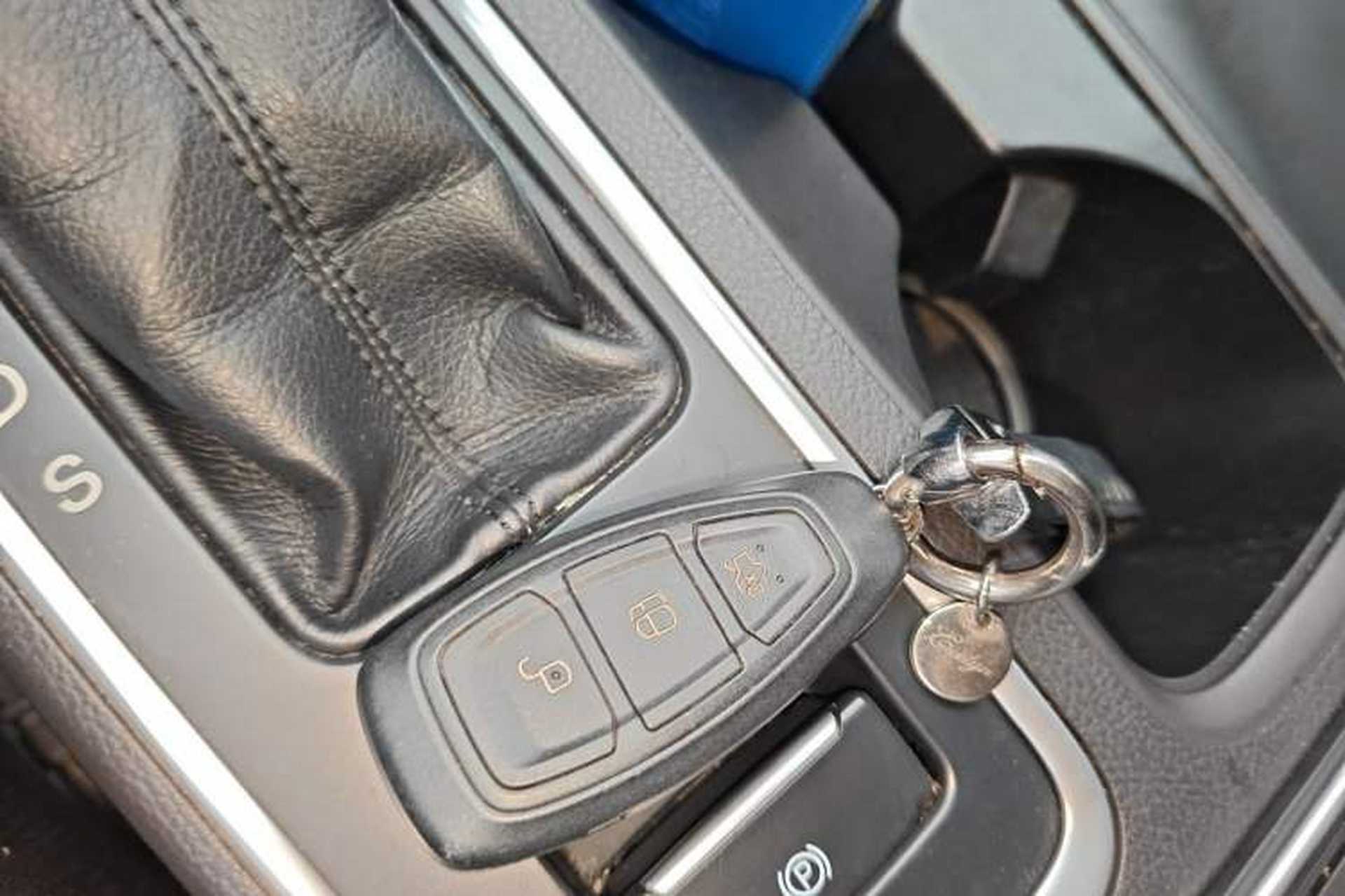 Used Ford Kuga 2017 EcoBoost 180 Two-Wheel-Drive Luxury Wing Edition Vehicle Key