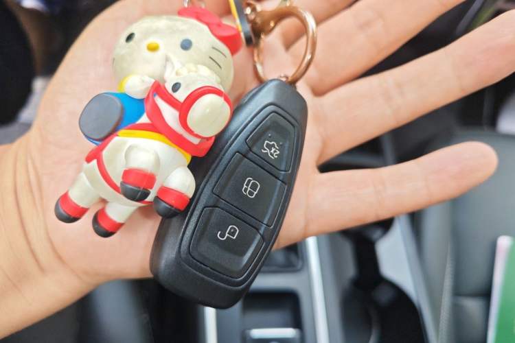 Used Ford Kuga 2017 EcoBoost 245 4x4 Prestige Edition Vehicle Key