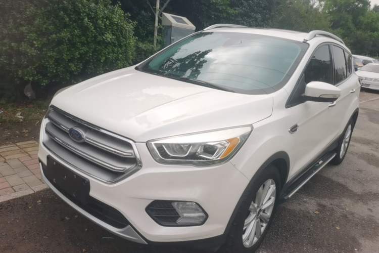 Used Ford Kuga 2017 EcoBoost 180 Two-Wheel-Drive Luxury Wing Edition Guazi used car, China used car export, Used car for sale, Used cars, Cheapest cars for sale