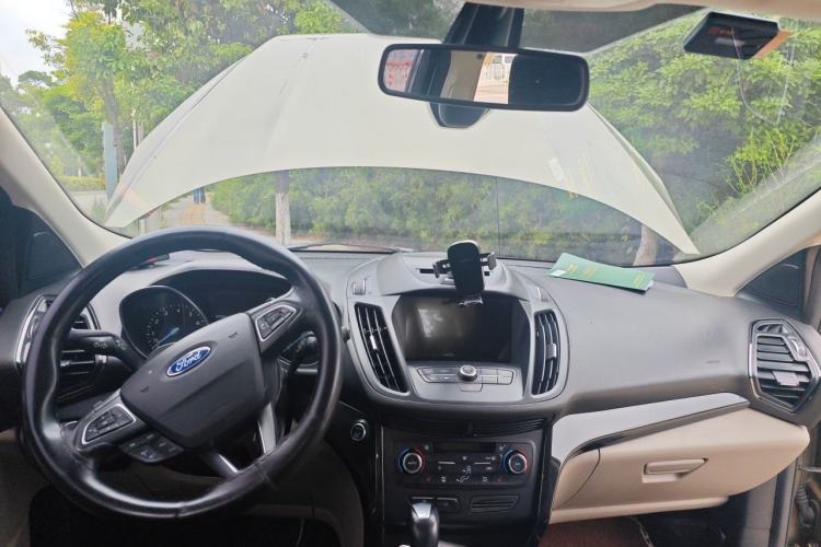 Used Ford Kuga 2017 EcoBoost 180 Four-Wheel Drive Luxury Wing Model Center Console
