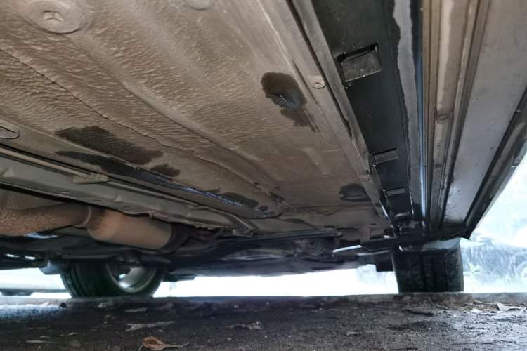 Used Ford Kuga 2017 EcoBoost 180 Two-Wheel-Drive Elite Trim Chassis Front Right