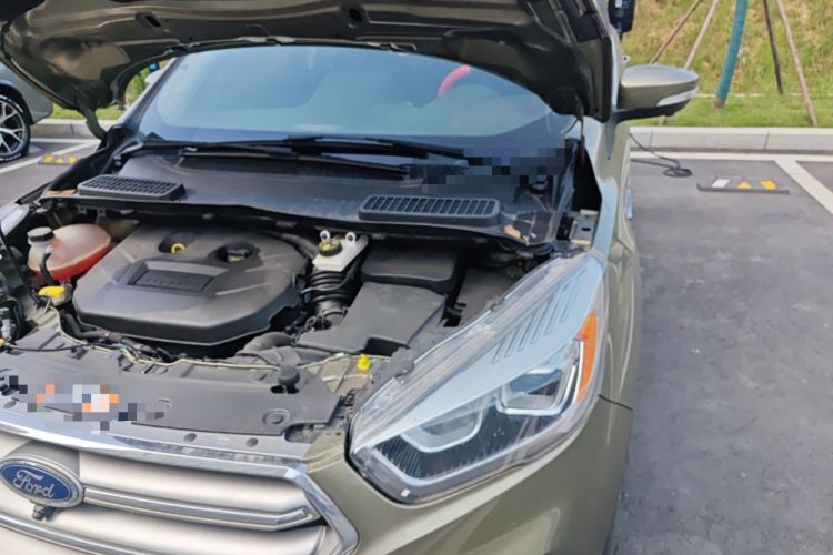 Used Ford Kuga 2017 EcoBoost 245 Four-Wheel Drive Platinum Edition Engine Bay Left