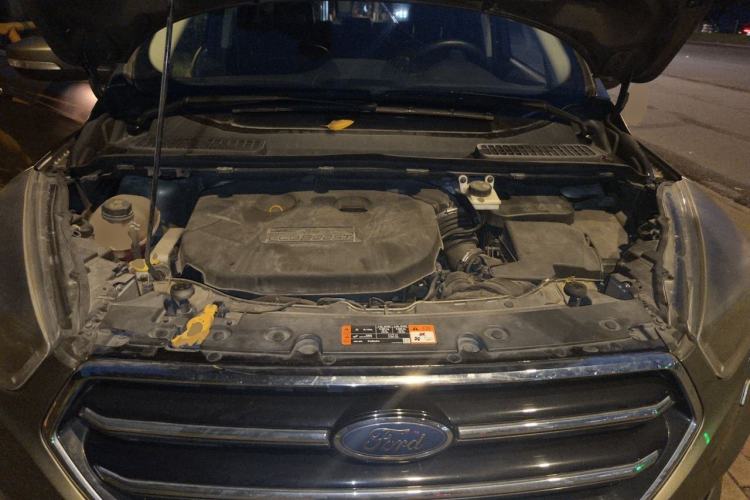 Used Ford Kuga 2017 EcoBoost 245 Four-Wheel-Drive Sport Model Engine Bay