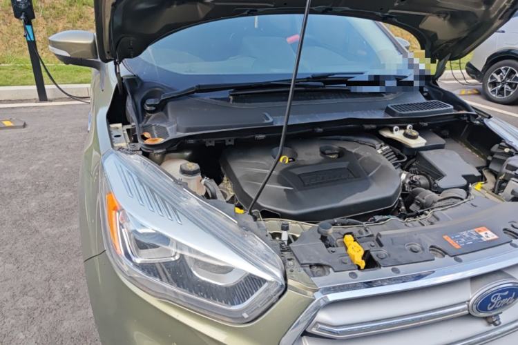 Used Ford Kuga 2017 EcoBoost 245 Four-Wheel Drive Platinum Edition Engine Bay Right