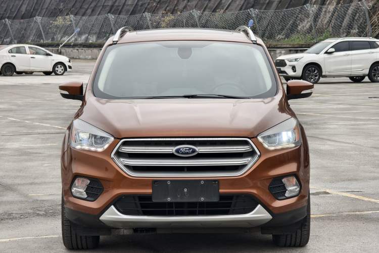 Used Ford Kuga 2017 EcoBoost 180 Four-Wheel Drive Luxury Wing Model Exterior 3