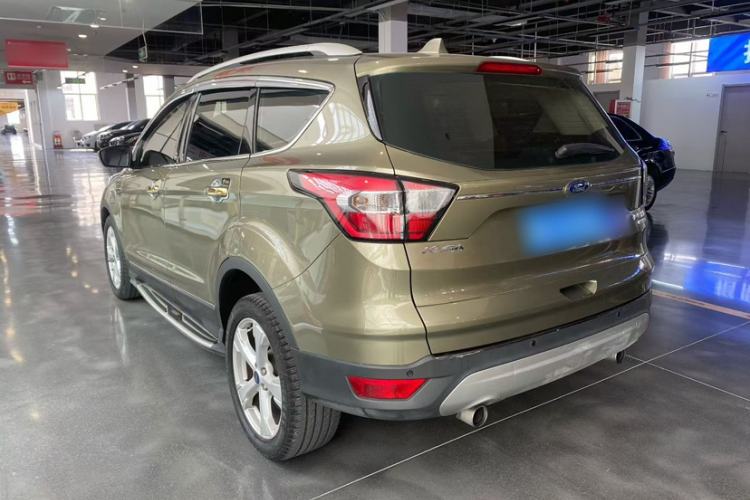 Used Ford Kuga 2017 EcoBoost 180 Two-Wheel-Drive Elite Trim Exterior 4