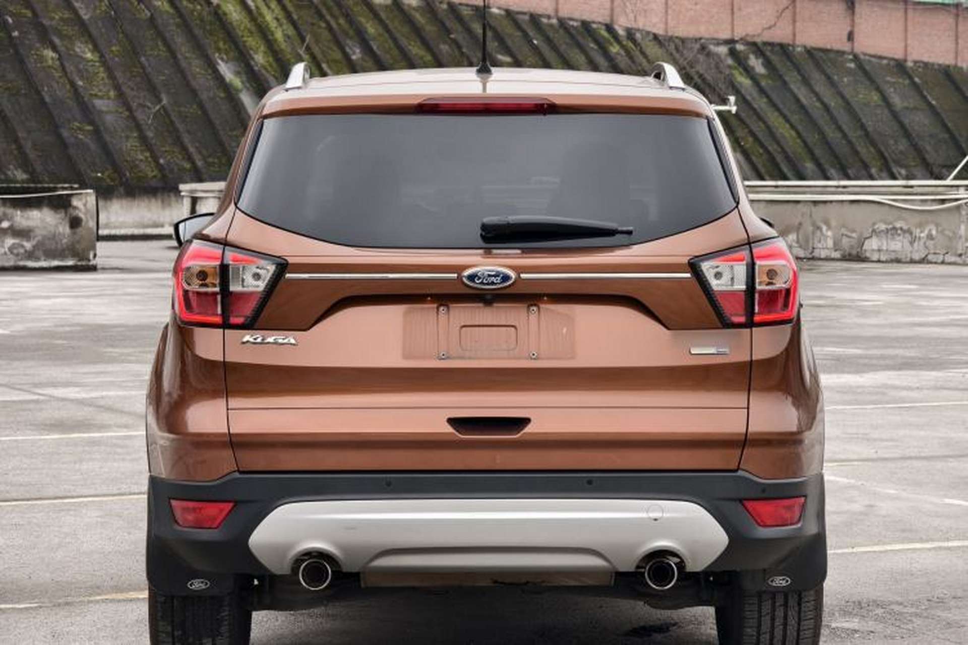 Used Ford Kuga 2017 EcoBoost 180 Four-Wheel Drive Luxury Wing Model Exterior 5