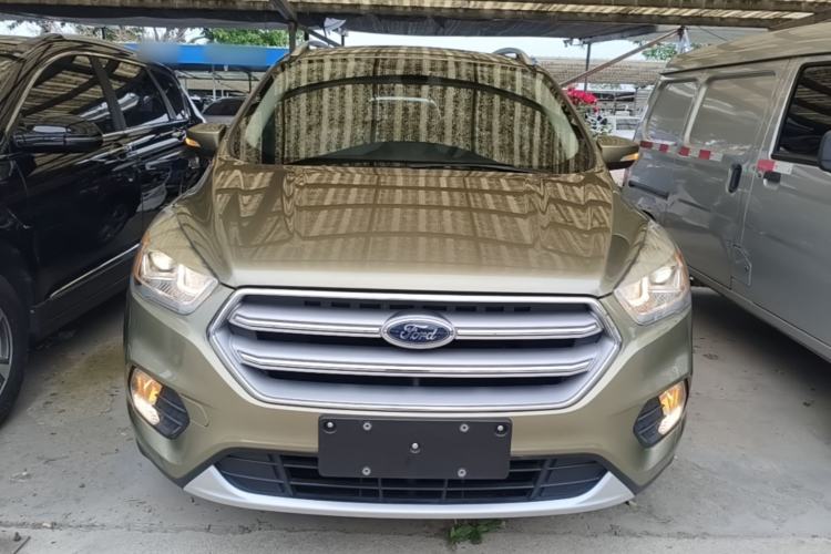 Used Ford Kuga 2017 EcoBoost 180 Two-Wheel-Drive Platinum Edition Front