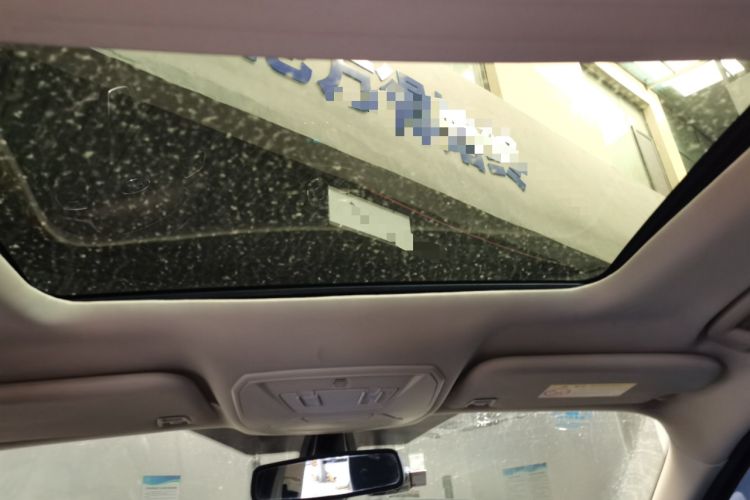 Used Ford Kuga 2017 EcoBoost 180 Two-Wheel-Drive Tiger Leap Model Headliner