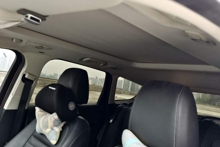 Used Ford Kuga 2017 EcoBoost 180 Four-Wheel Drive Luxury Wing Model Headliner