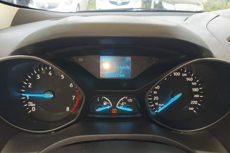 Used Ford Kuga 2017 EcoBoost 180 Two-Wheel-Drive Platinum Edition Instrument Cluster