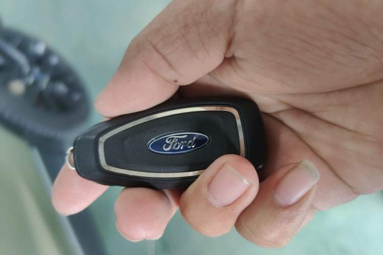 Used Ford Kuga 2017 EcoBoost 245 Four-Wheel-Drive Sport Model Interior 1
