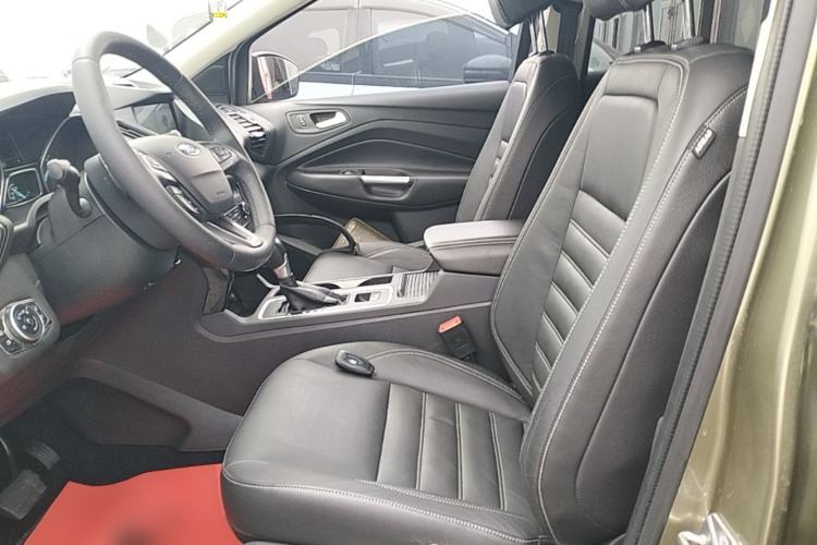 Used Ford Kuga 2017 EcoBoost 180 Two-Wheel-Drive Luxury Wing Edition Left Front Seat