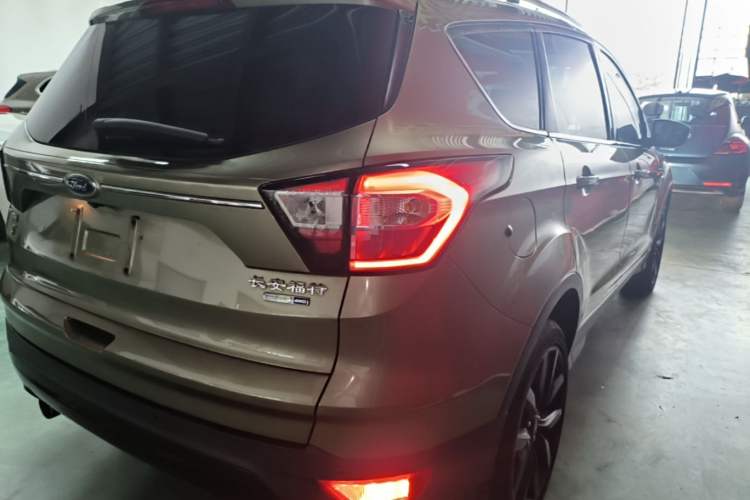 Used Ford Kuga 2017 EcoBoost 245 Four-Wheel-Drive Sport Model Right Rear Taillight