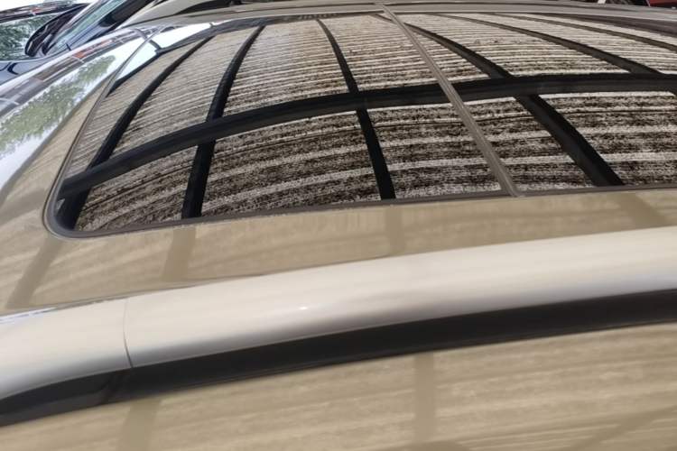 Used Ford Kuga 2017 EcoBoost 180 Two-Wheel-Drive Platinum Edition Roof