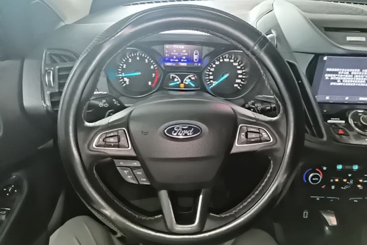 Used Ford Kuga 2017 EcoBoost 245 Four-Wheel-Drive Sport Model Steering Wheel