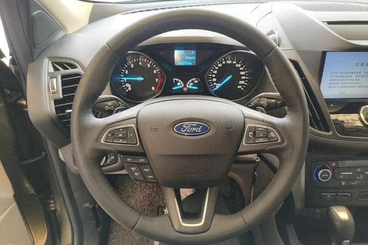 Used Ford Kuga 2017 EcoBoost 180 Two-Wheel-Drive Platinum Edition Steering Wheel