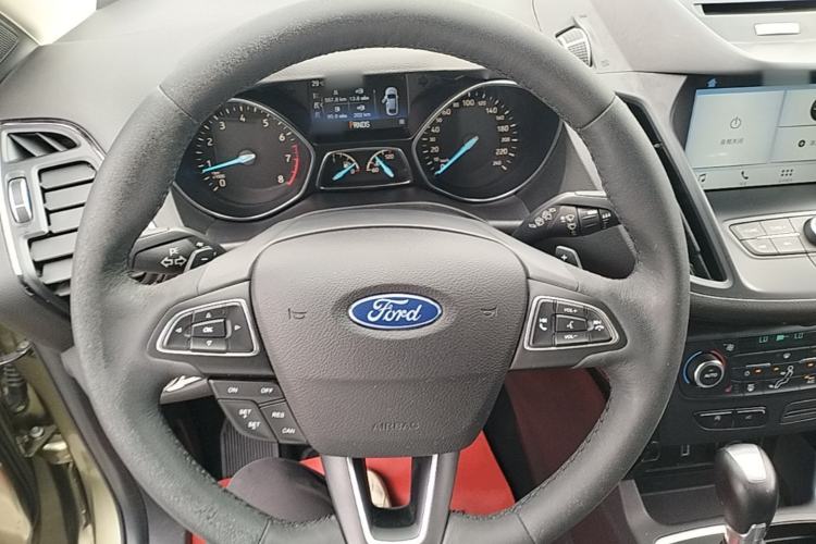 Used Ford Kuga 2017 EcoBoost 180 Two-Wheel-Drive Luxury Wing Edition Steering Wheel