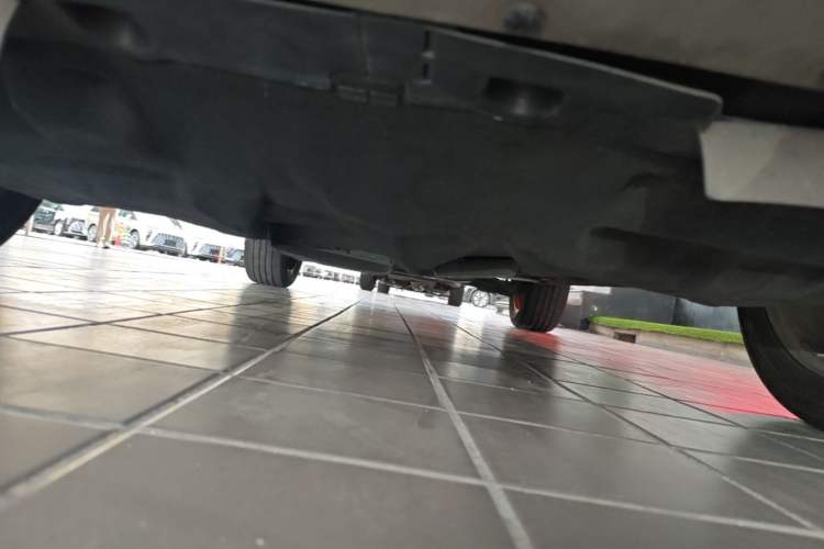 Used Ford Kuga 2018 Facelifted EcoBoost 180 Two-Wheel Drive Luxury Wing Edition Chassis Front
