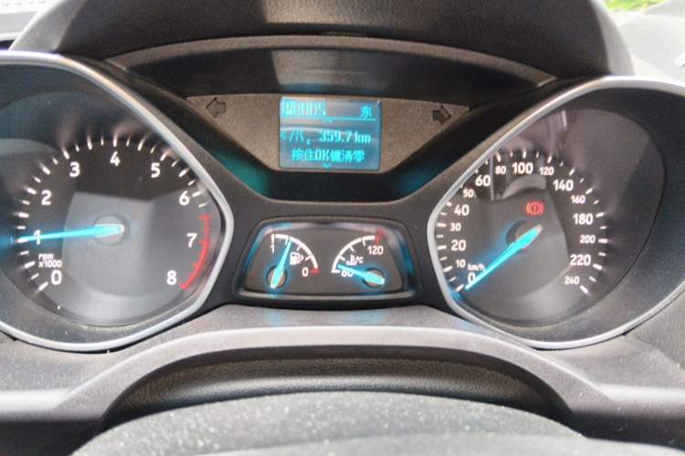 Used Ford Kuga 2018 Facelifted EcoBoost 180 Two-Wheel-Drive Platinum Wing Edition Instrument Cluster