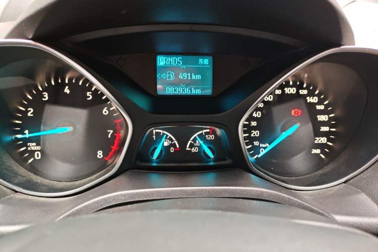 Used Ford Kuga 2018 EcoBoost 180 Two-Wheel-Drive Platinum Edition Instrument Cluster