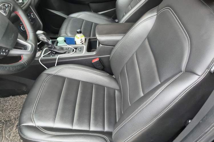 Used Ford Kuga 2018 Facelifted EcoBoost 180 Two-Wheel-Drive Platinum Wing Edition Left Front Seat