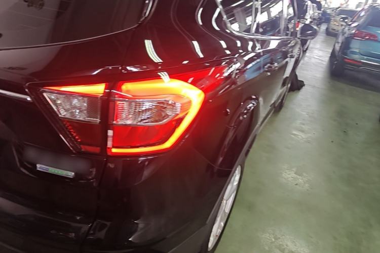 Used Ford Kuga 2018 Facelifted EcoBoost 180 Two-Wheel Drive Luxury Wing Edition Right Rear Taillight