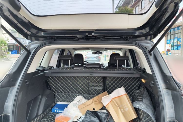 Used Ford Kuga 2018 Facelifted EcoBoost 180 Two-Wheel-Drive Platinum Wing Edition Trunk