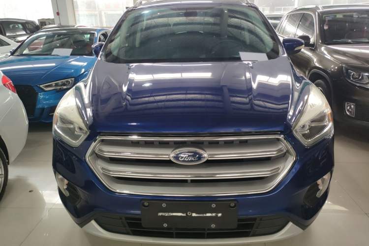 Used Ford Kuga 2018 EcoBoost 180 Two-Wheel-Drive Luxury Wing Edition Exterior 1