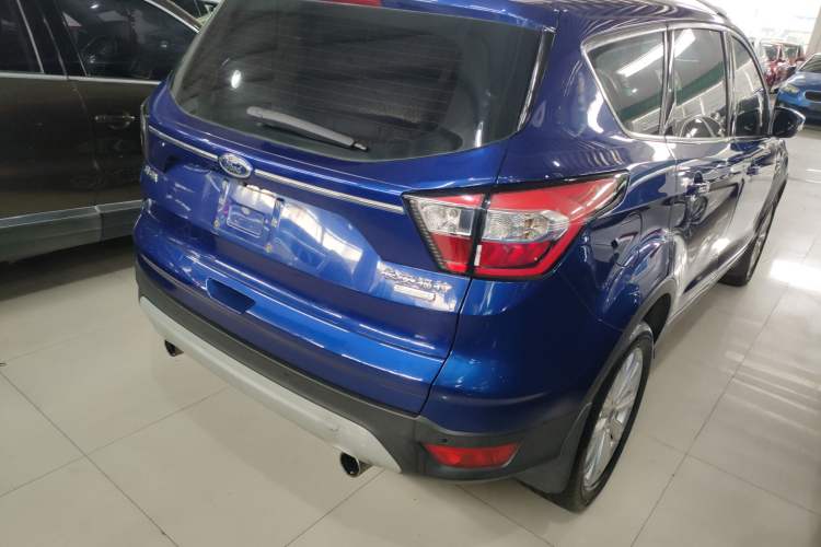 Used Ford Kuga 2018 EcoBoost 180 Two-Wheel-Drive Luxury Wing Edition Exterior 5