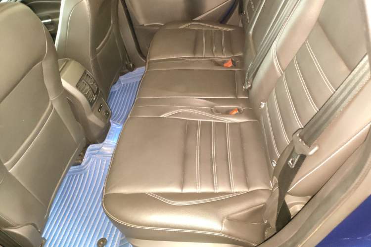 Used Ford Kuga 2018 EcoBoost 180 Two-Wheel-Drive Luxury Wing Edition Interior 4