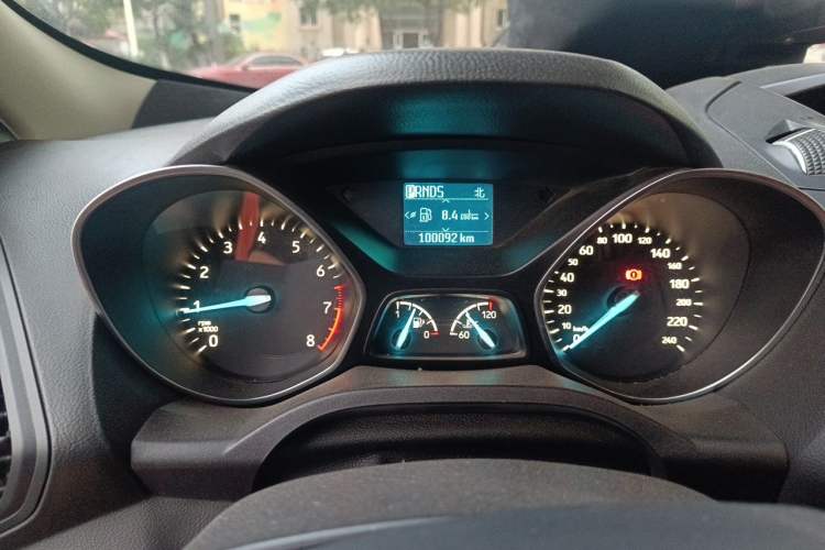 Used Ford Kuga 2018 EcoBoost 180 Two-Wheel-Drive Platinum Edition Instrument Cluster