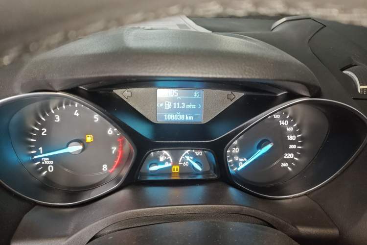 Used Ford Kuga 2018 EcoBoost 180 Two-Wheel-Drive Platinum Edition Instrument Cluster