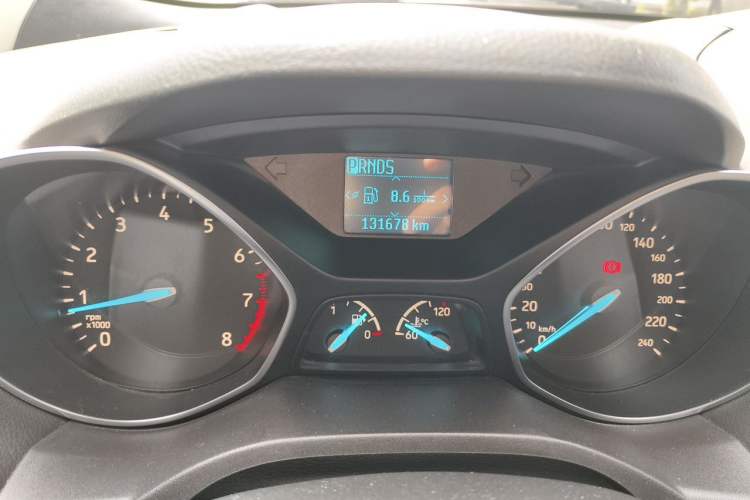 Used Ford Kuga 2018 EcoBoost 180 Two-Wheel-Drive Platinum Edition Instrument Cluster