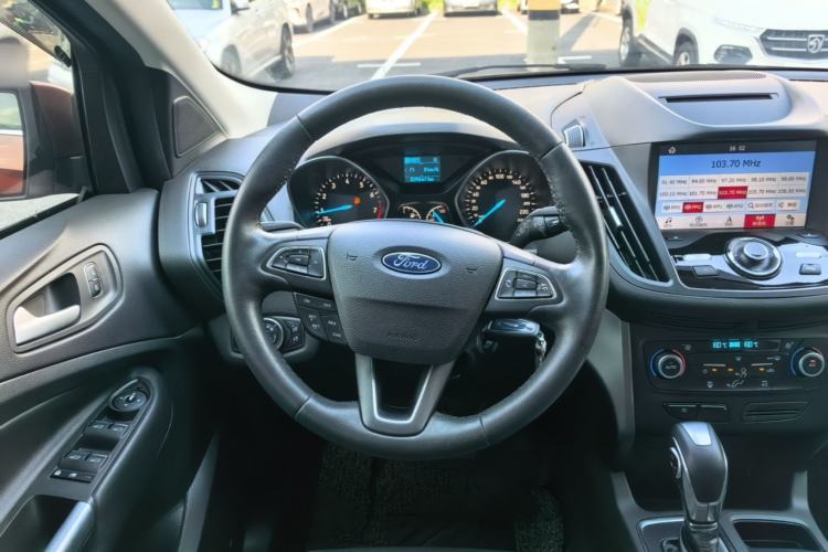 Used Ford Kuga 2018 Facelifted EcoBoost 180 Two-Wheel-Drive Platinum Wing Edition Steering Wheel