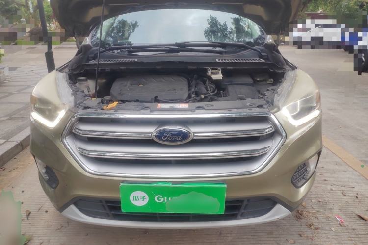 Used Ford Kuga 2018 EcoBoost 180 Two-Wheel-Drive Platinum Edition Engine Bay
