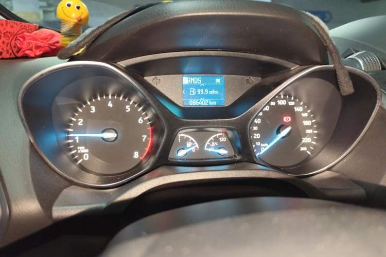 Used Ford Kuga 2018 Facelifted EcoBoost 180 Two-Wheel-Drive Platinum Wing Edition Instrument Cluster