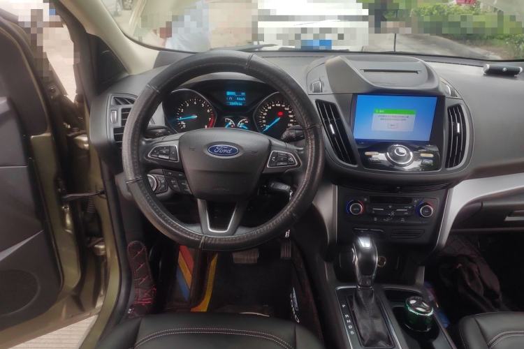 Used Ford Kuga 2018 EcoBoost 180 Two-Wheel-Drive Platinum Edition Steering Wheel