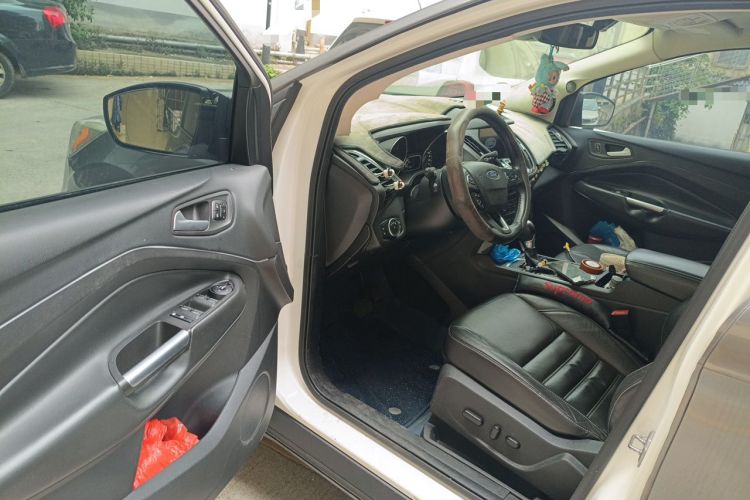 Used Ford Kuga 2018 Facelifted EcoBoost 245 Four-Wheel Drive Prestige Trim Driver Seat
