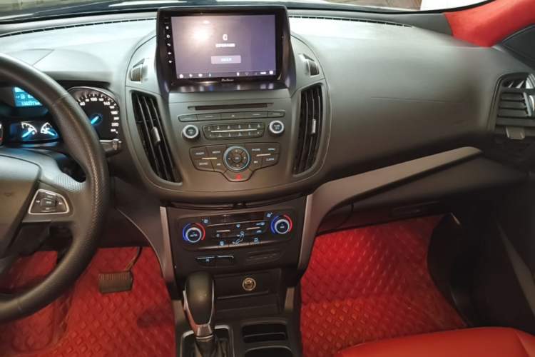 Used Ford Kuga 2018 EcoBoost 180 Two-Wheel-Drive Elite Trim Audio And AC Panel