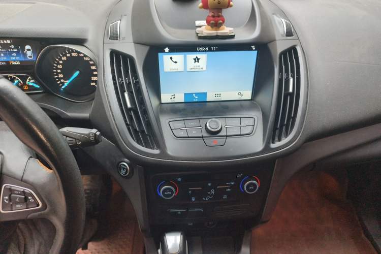 Used Ford Kuga 2018 EcoBoost 180 Two-Wheel-Drive Cognac Special Edition Audio And AC Panel