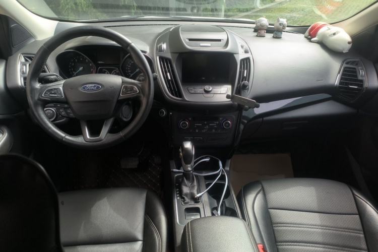 Used Ford Kuga 2018 EcoBoost 180 Two-Wheel-Drive Luxury Wing Edition Center Console