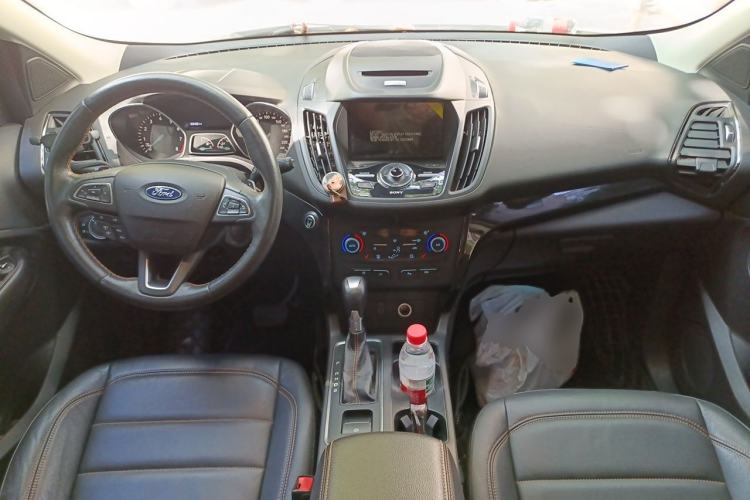 Used Ford Kuga 2018 Facelift EcoBoost 245 All-Wheel-Drive Sport Model Center Console