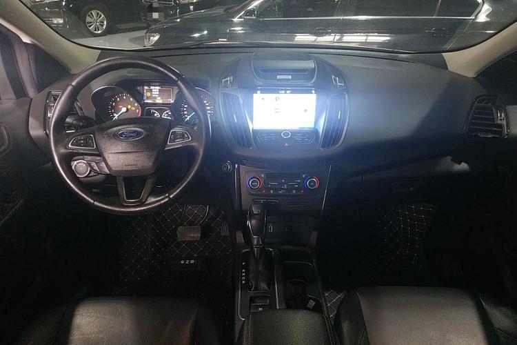 Used Ford Kuga 2018 EcoBoost 180 Four-Wheel Drive Luxury Wing Model Center Console