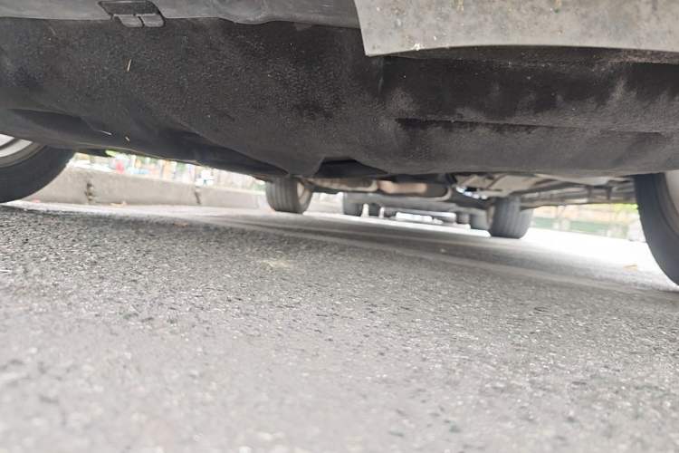 Used Ford Kuga 2018 EcoBoost 180 Two-Wheel-Drive Platinum Edition Chassis Front