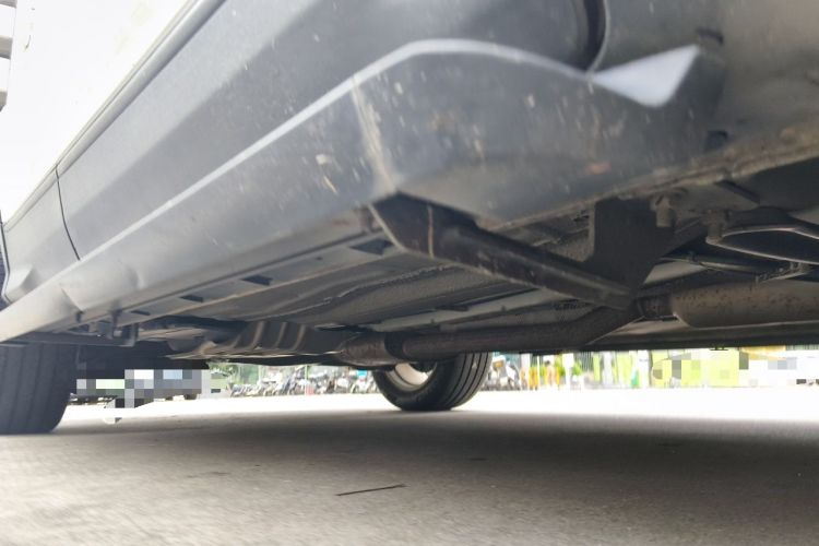 Used Ford Kuga 2018 EcoBoost 180 Two-Wheel-Drive Platinum Edition Chassis Front Right