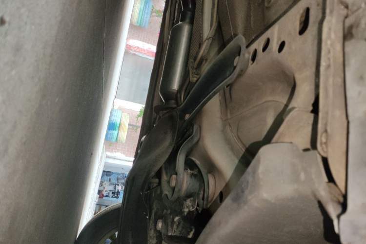 Used Ford Kuga 2018 Facelifted EcoBoost 180 Two-Wheel-Drive Platinum Wing Edition Chassis Front Right